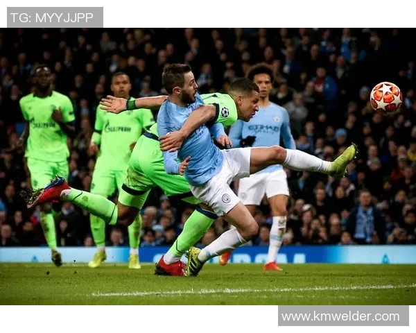 沃尔夫斯堡逆袭!胜沙尔克04跻身榜首，晋级欧冠！