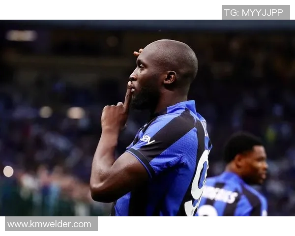 皇家马德里签下国米射手卢卡库，打破西甲转会记录